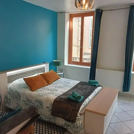 Perle Rare F1 De 43 M Quartier Historique. Apartment Moulins  Exterior photo